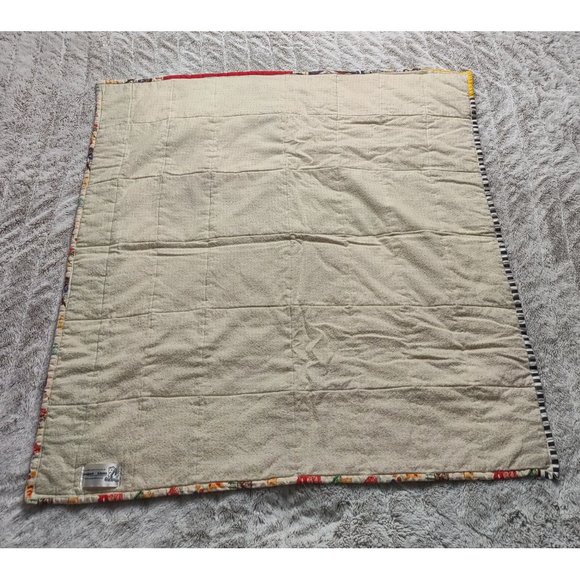 PROJECT LINUS QUILTED CHILDS schoolhouse Quilt Wall Throw - Picture 6 of 8